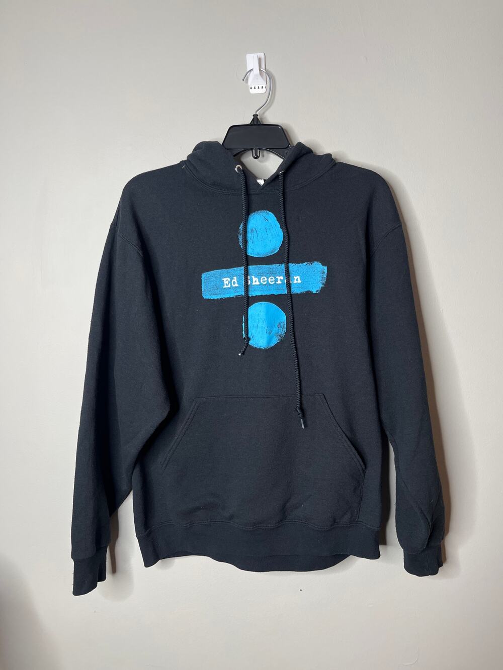 Ed Sheeran Divide Tour Unisex Hoodie Medium